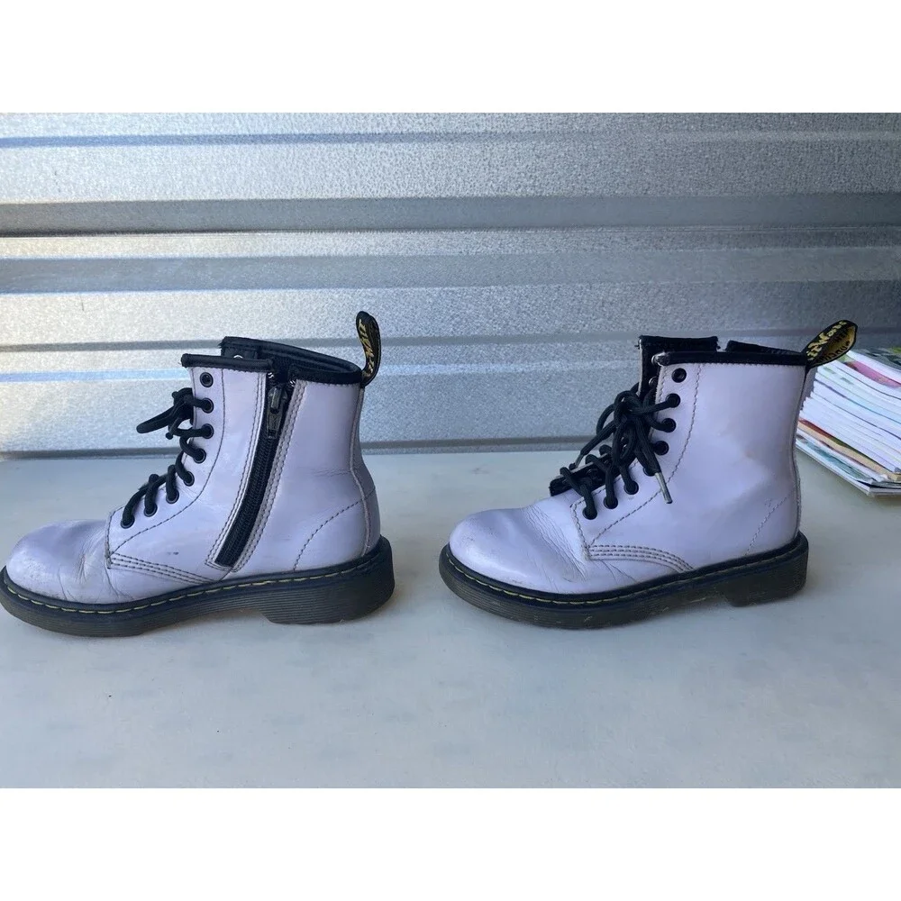 Dr Martens Delaney Kids Boot Size US 1 Purple Patent Leather Size Zip 1460